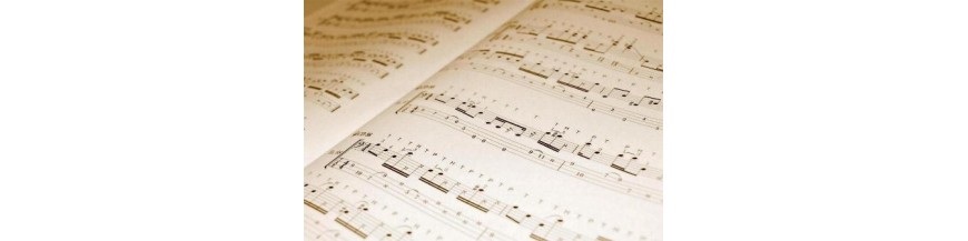Libros y partituras de música para estudiantes de conservatorio o escuelas de música